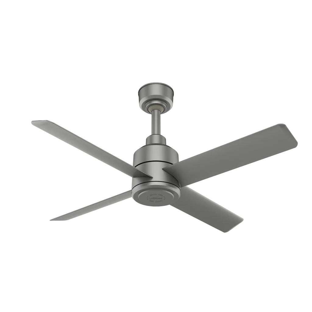 Ventilateur Hunter TRAK Edge argent mat à quatre pales, vue produit de dessus sur fond blanc